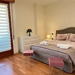 Profumo Di Elicriso - Fifth Floor Apartment